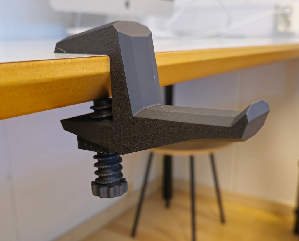 Bordholder til Hodetelefoner – Plassbesparende Skrivebordstilbehør