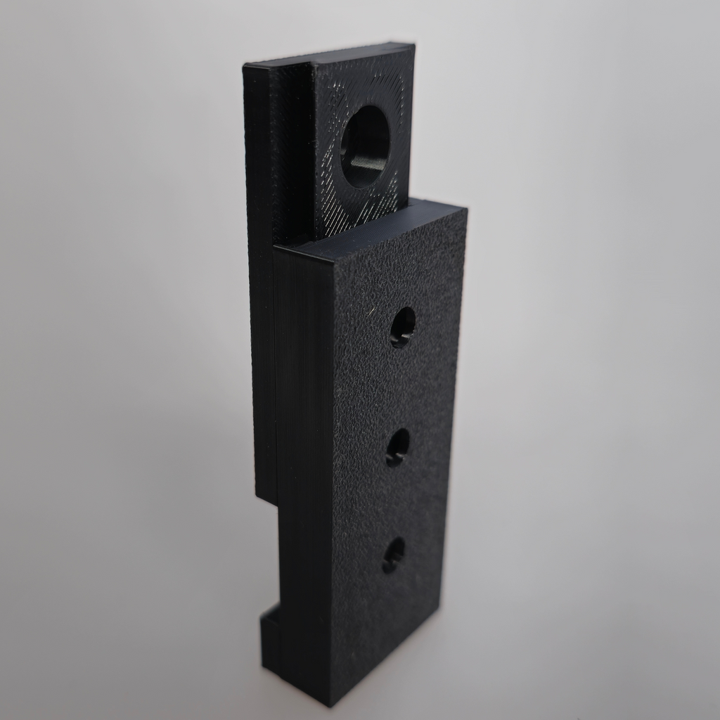 Avtagbart universalt veggfeste