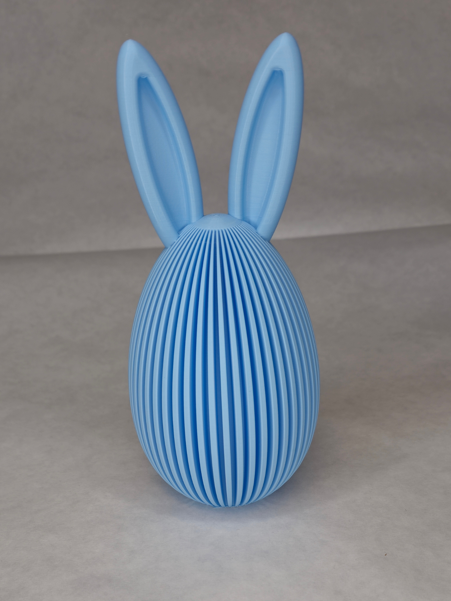 STRIPE Påskeegg med Kaninører i Pastellfarger