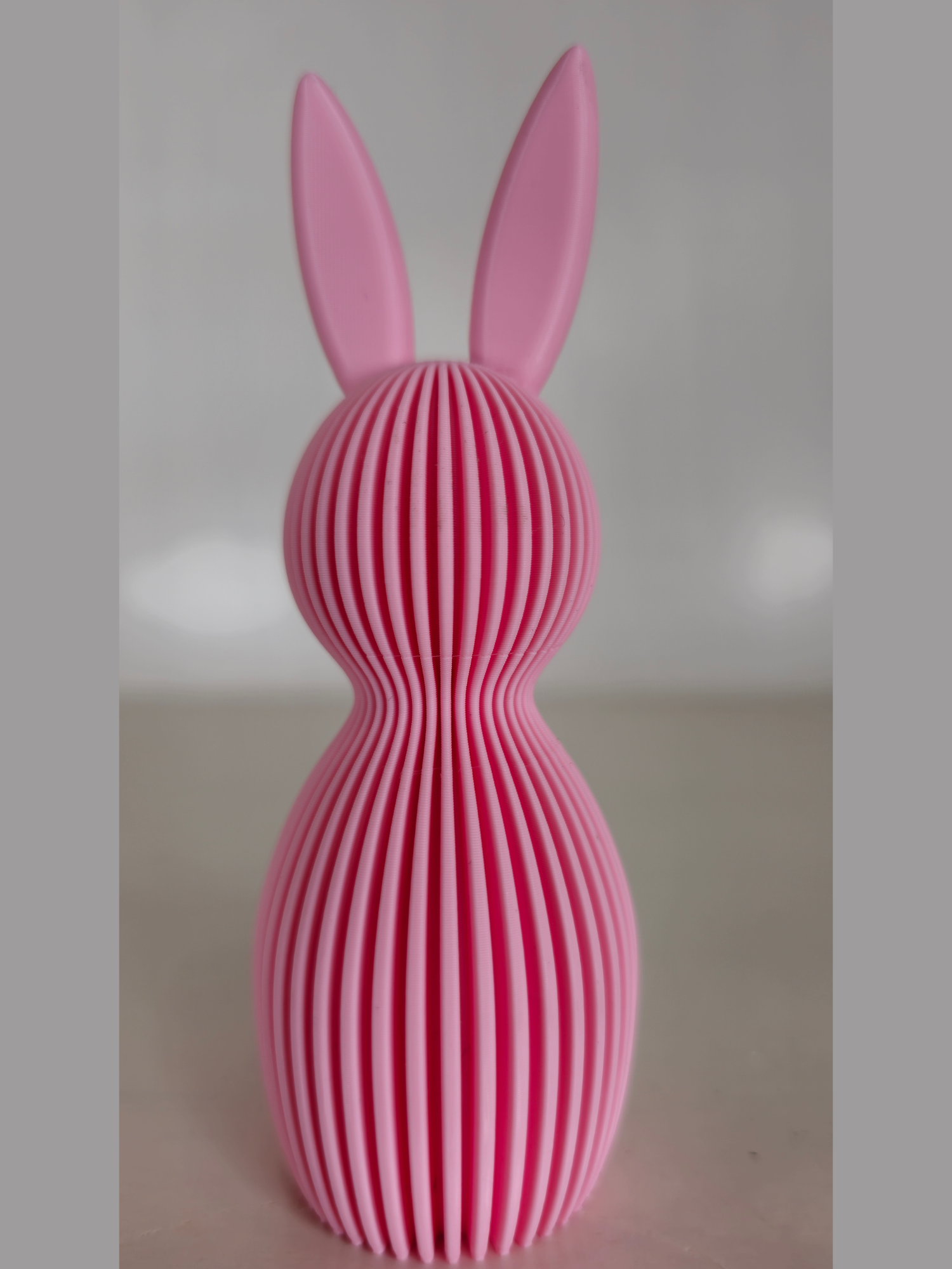 STRIPE Påskehare i Nydelige Pastellfarger